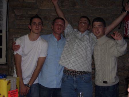  a quel &eacute;quipe !!!!!!!!!!