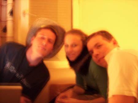 voici mr Le saux , delphine et louis